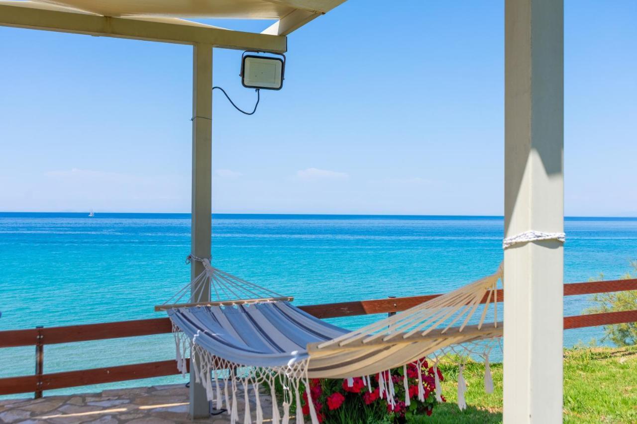 Baywatch Apartments On The Beach By "Elite" Amoudi Exterior foto